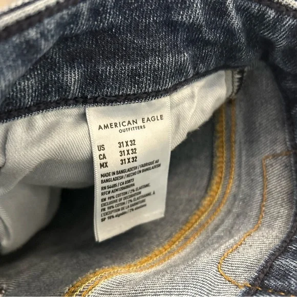**HOST PICK** American Eagle Relaxed Straight Airflex+ 31x32 - Picture 6 of 15